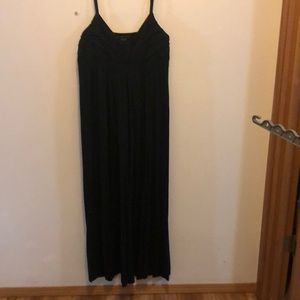 Casual maxi (little black dress).